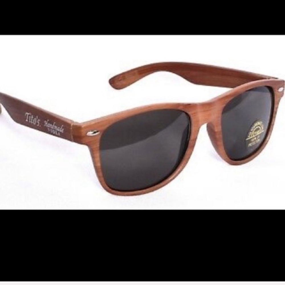 1 pair Titos shades